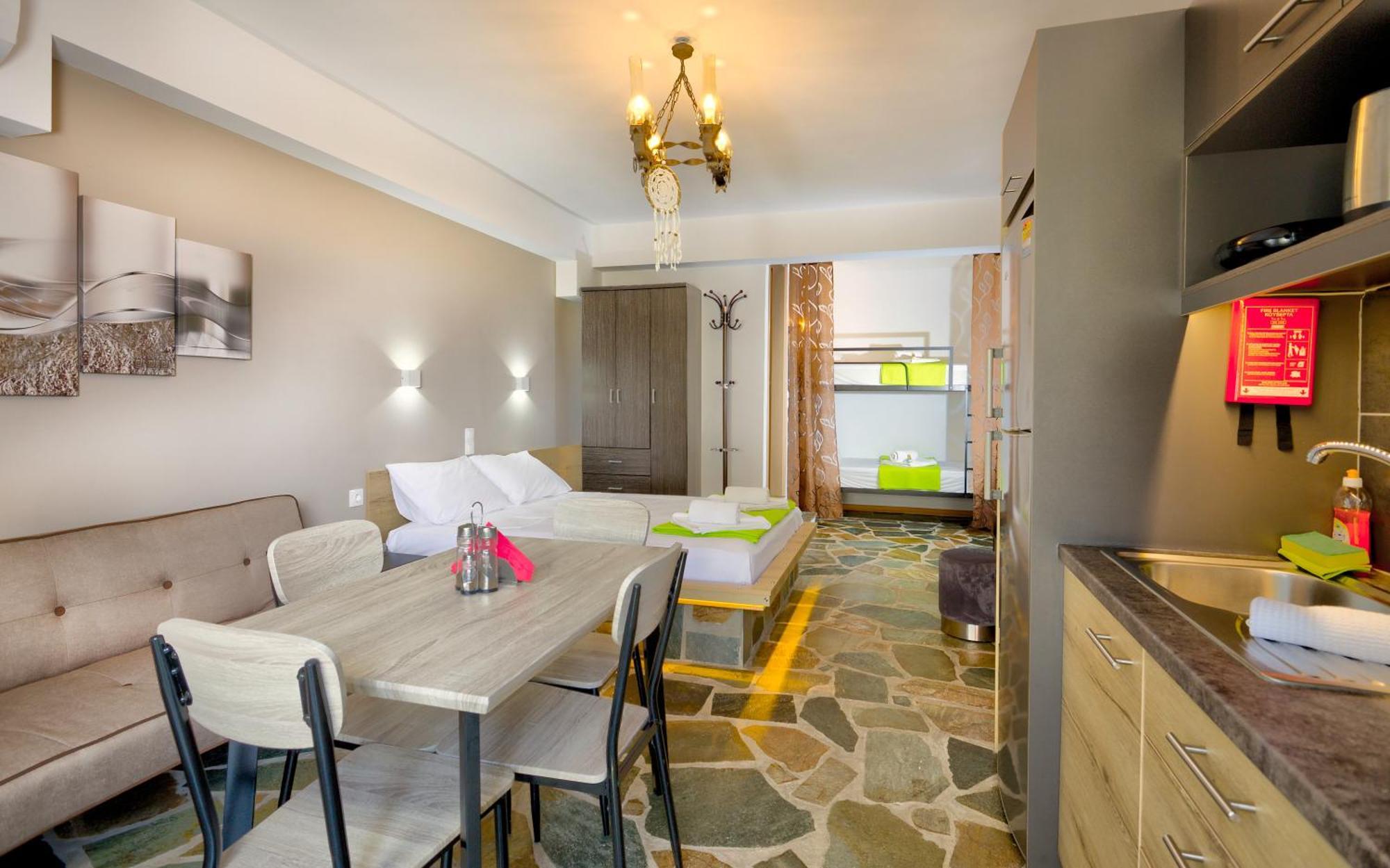 3sss Bouquet Marmari (Evia)